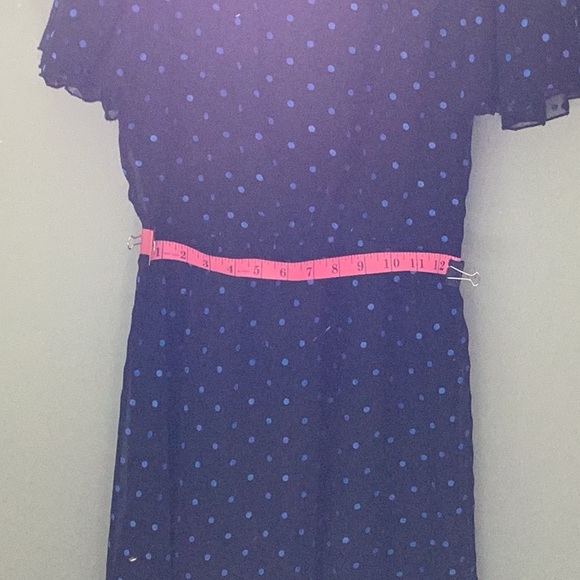 Vintage cocktail length dress by Zarnett of Toronto. - Picture 10 of 14